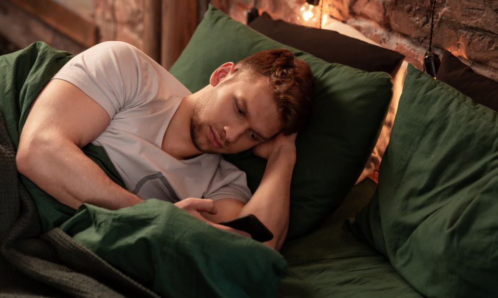 For optimal sleep, avoid screen time at least 2 hours before bedtime